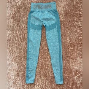 GYMSHARK leggings, size small, like new!